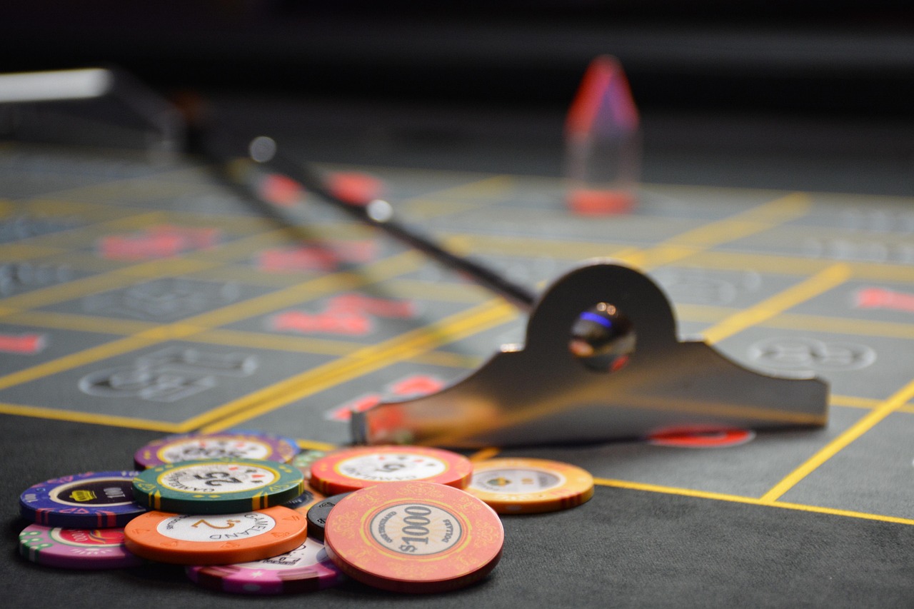 The Real iGaming Playbook: Casino, Betting, Slots & Poker